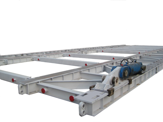 钻机平移整托装置